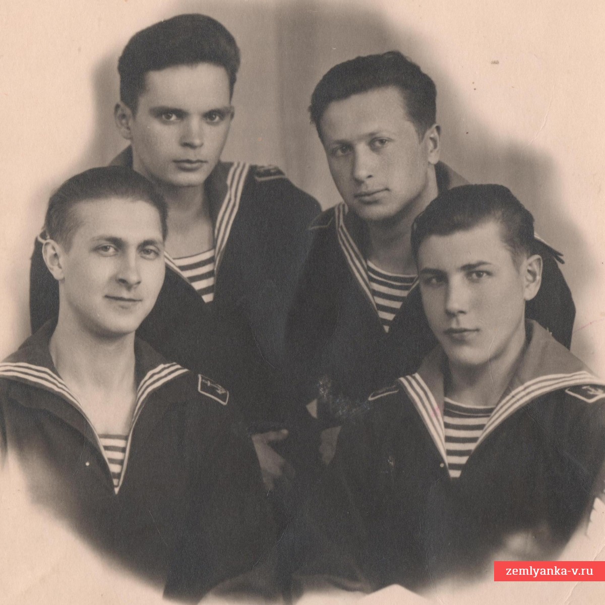 Photos of the cadets of the VVMOLKU named after. Frunze, 1948