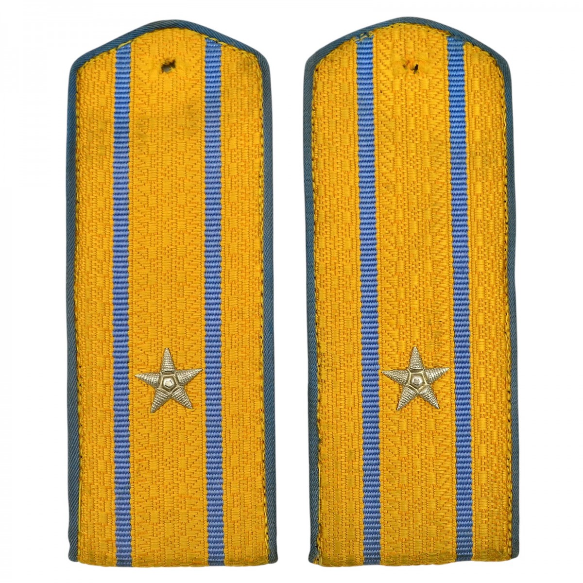 The shoulder straps of a major of the Red Army Air Force in 1943