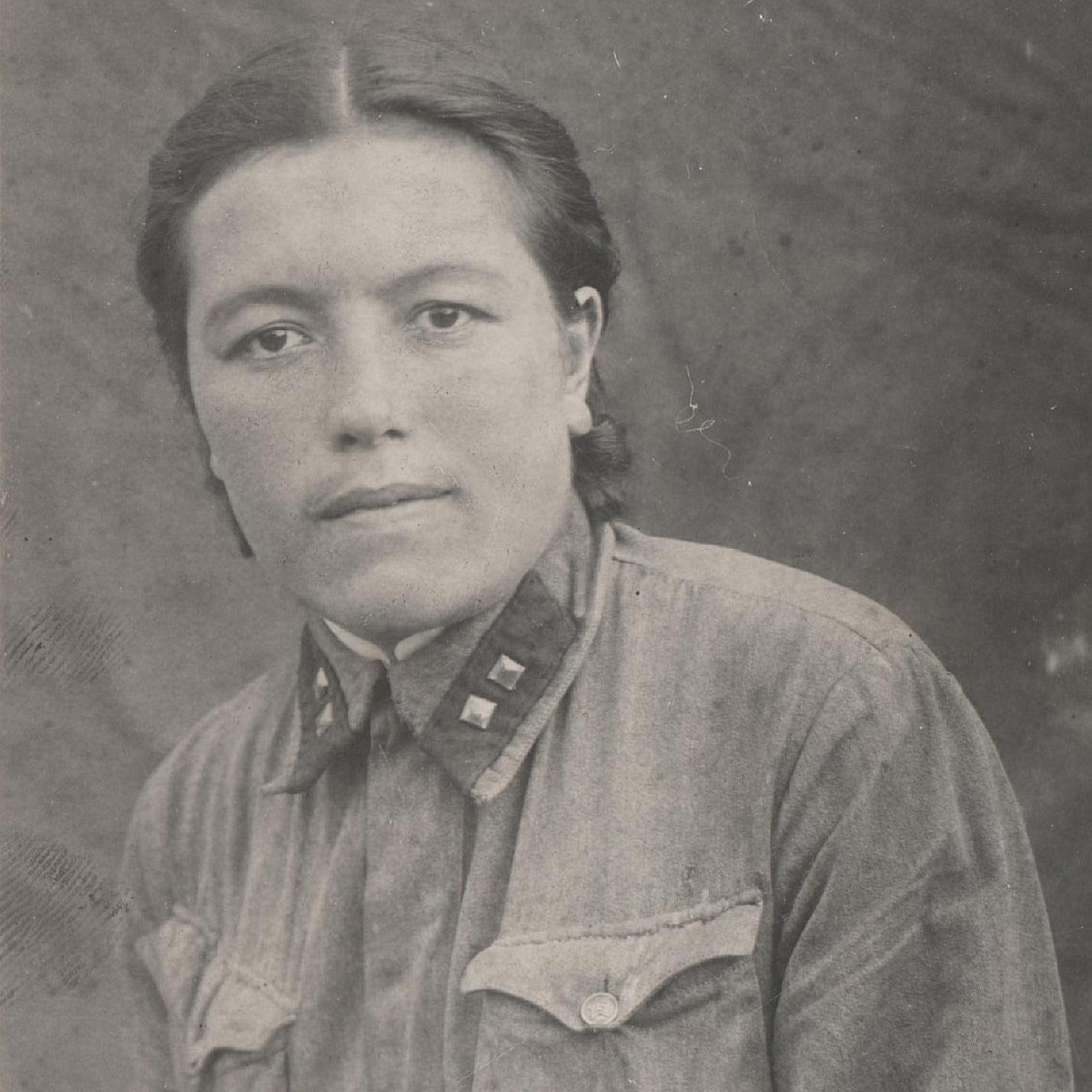 Rare portrait photo of a Red Army lieutenant girl