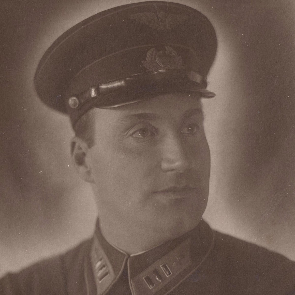Portrait photo of a colonel of the Red Army Air Force 
