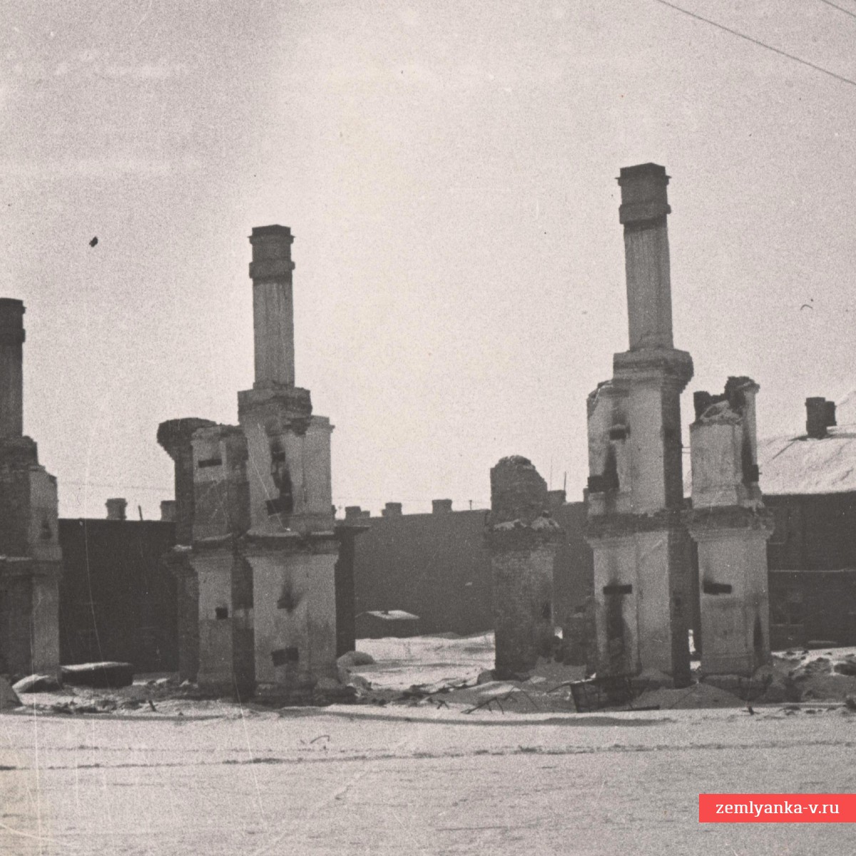 Photo from the LenTASS series "The Siege of Leningrad": "The Burnt village"
