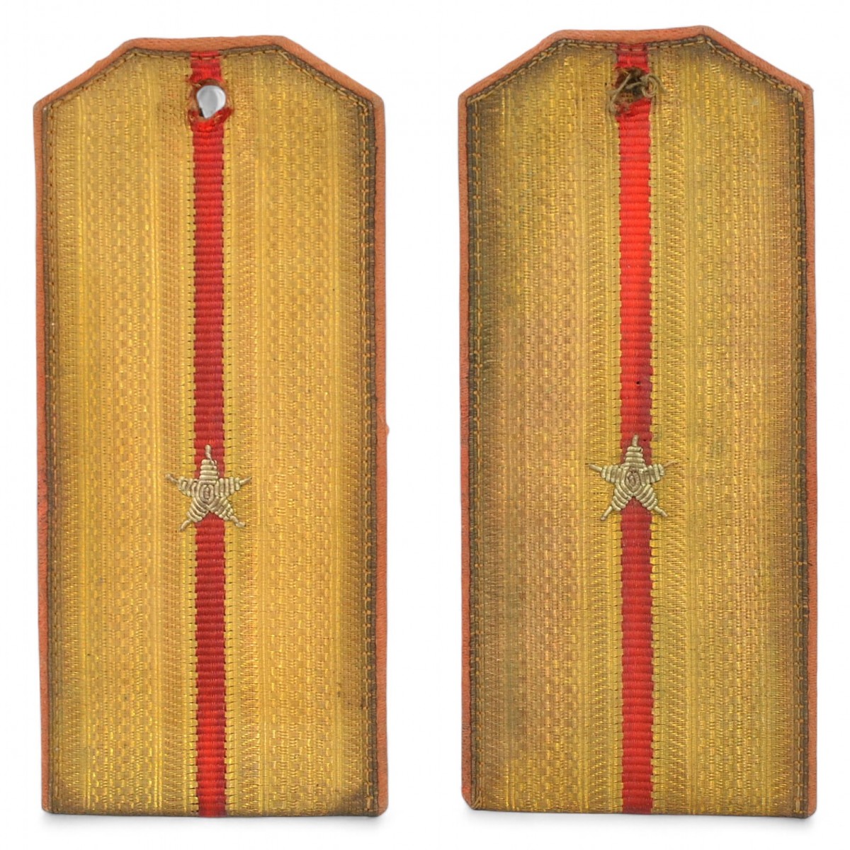 Shoulder straps of the RIA Infantry ensign during the First World War