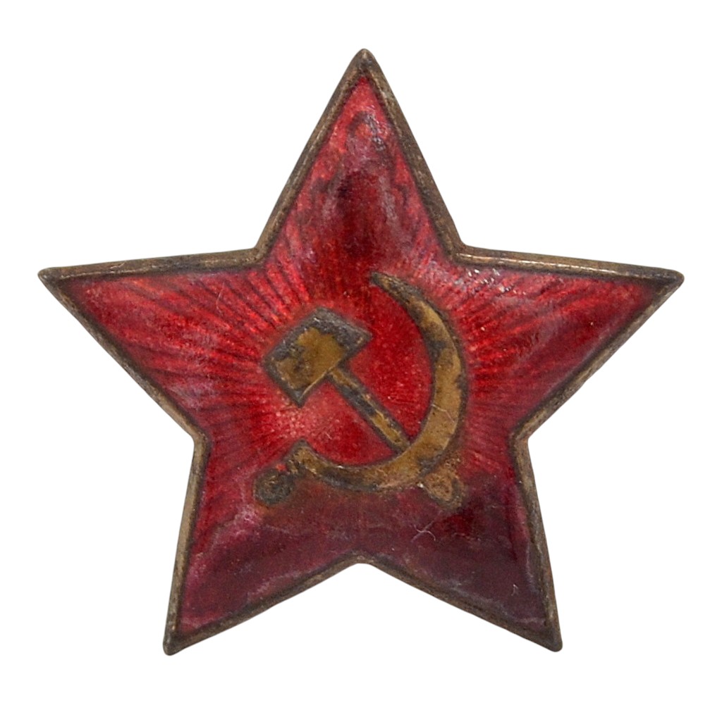 A star on the cap or earflaps of the 1955 model