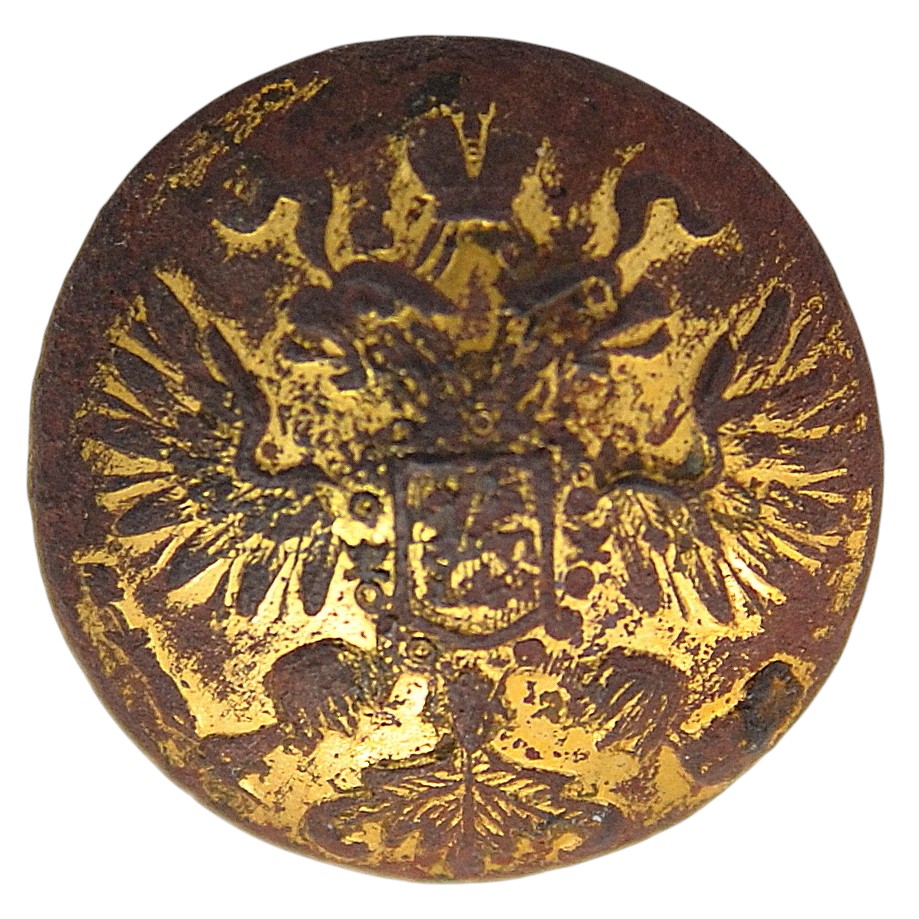 The uniform button of the RIA infantry officer of the 1904 model