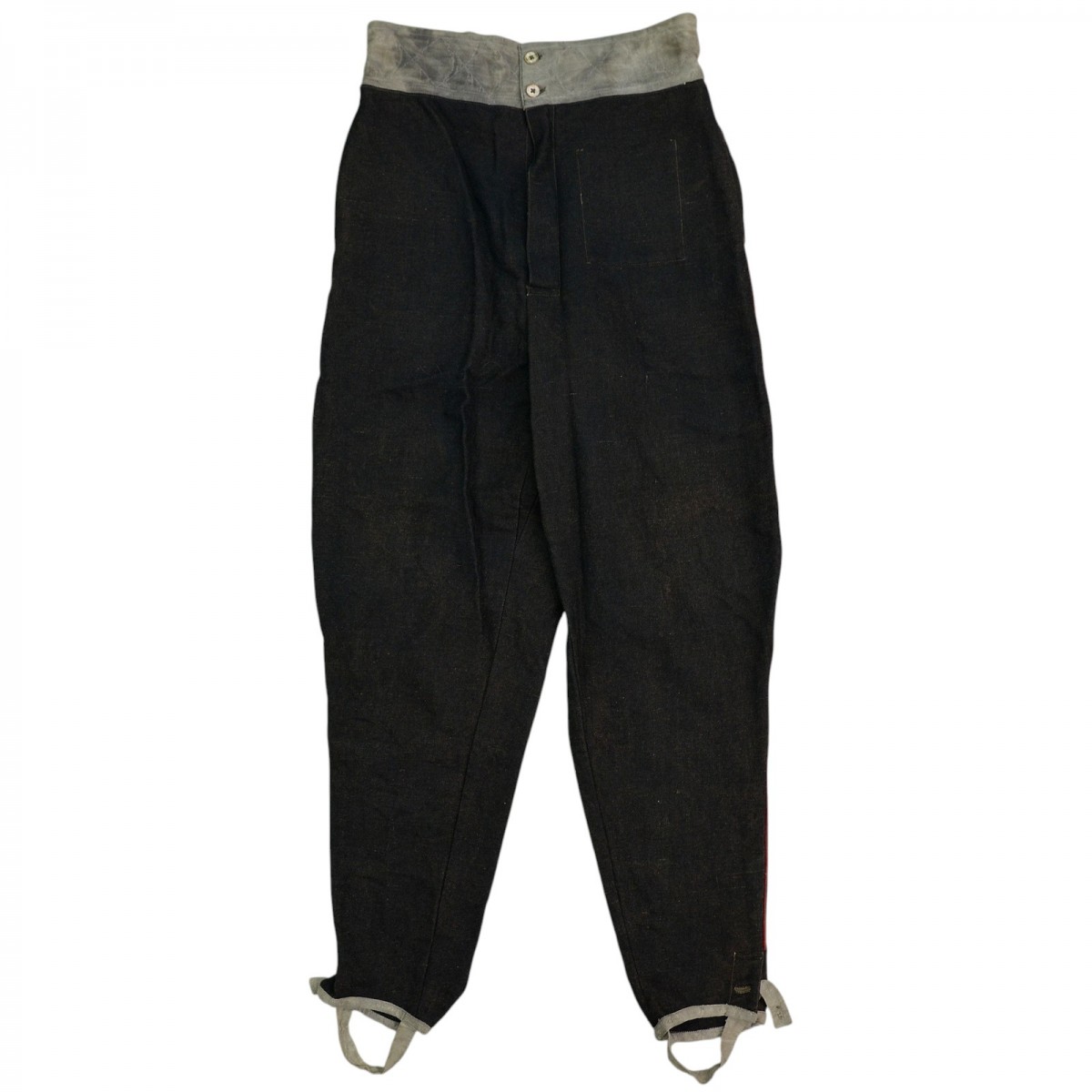 Trousers of an over-serving non-commissioned officer of the Guards foot artillery RIA