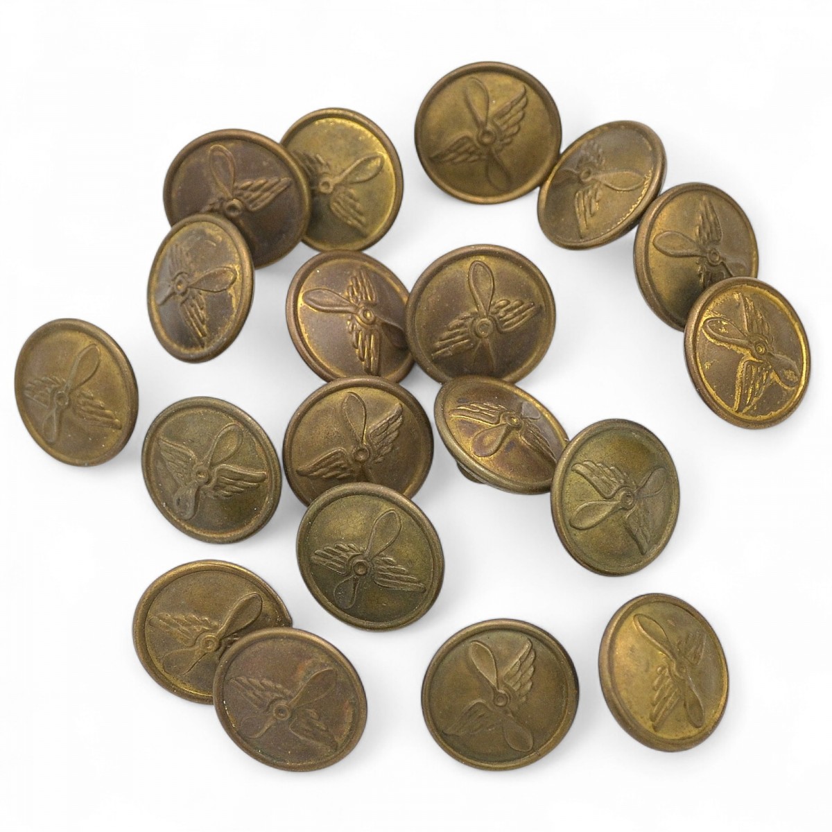 A lot of GVF buttons belonging to V.Y. Jungmeister