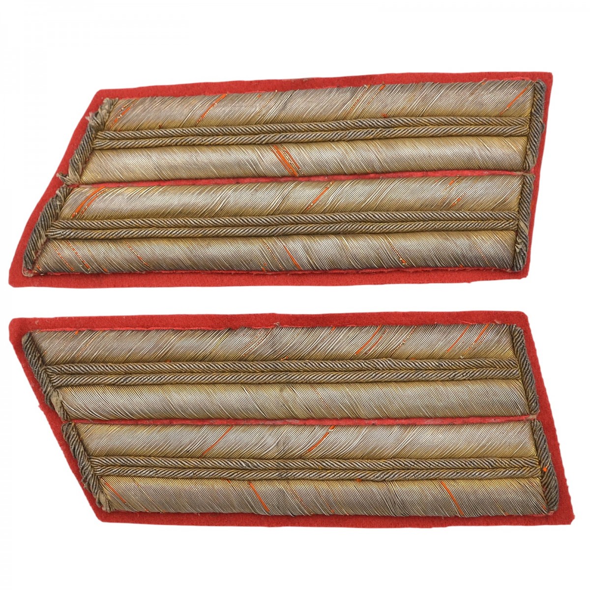 Buttonholes of an officer of the Guards Light Cavalry RIA