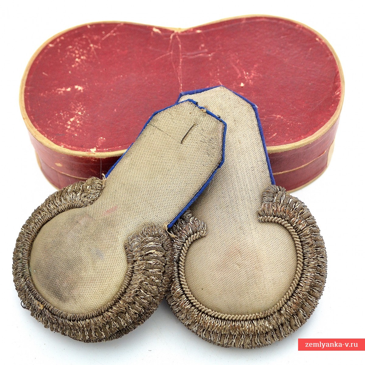 Epaulettes of the captain of the Life Guards of the 3rd Finnish Infantry Battalion