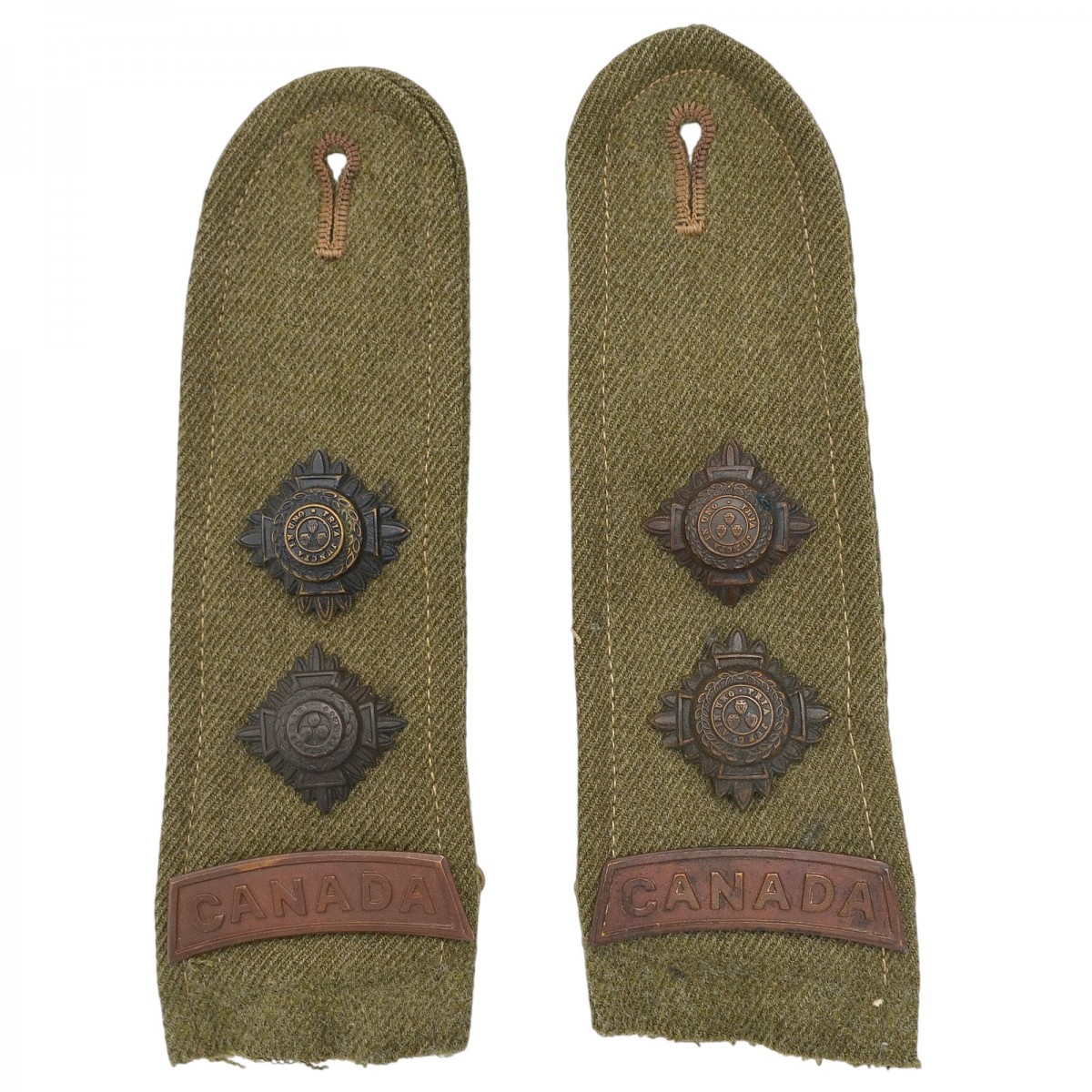 Lieutenant's shoulder straps of the Canadian Army of the WWII period