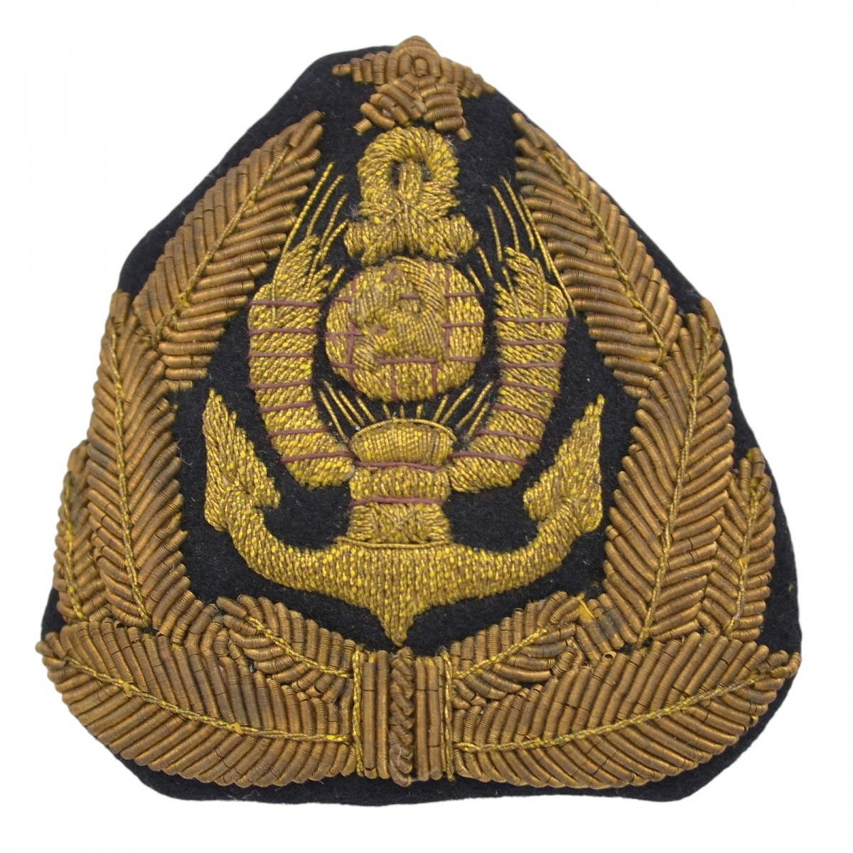 The embroidered cockade of an employee of the Soviet Merchant Fleet