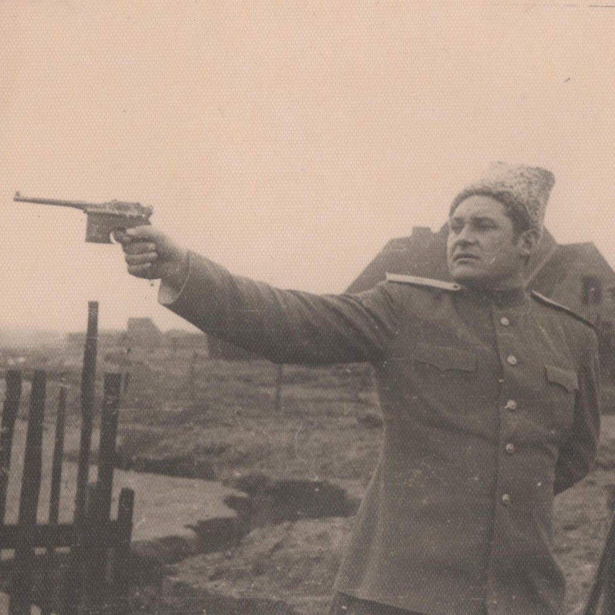 Photo of Major General N.G. Lyashenko with a Mauser S-96 pistol