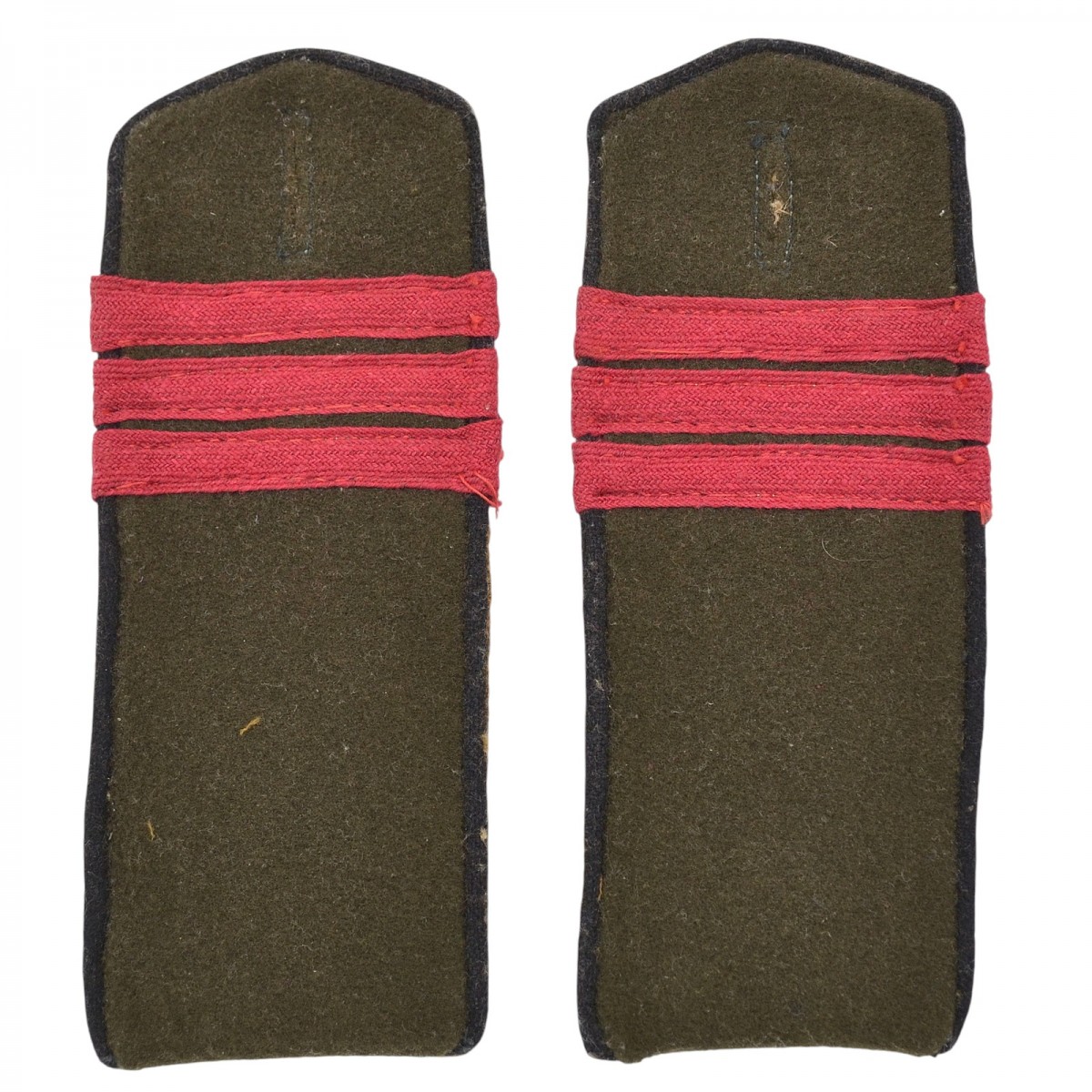Field shoulder straps of a sergeant of the Red Army sapper units, model 1943