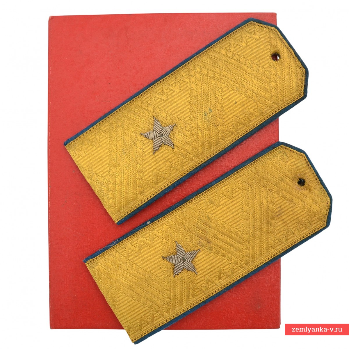 Everyday shoulder straps of Major General of the Red Army Air Force Udonin I.D. sample of 1943