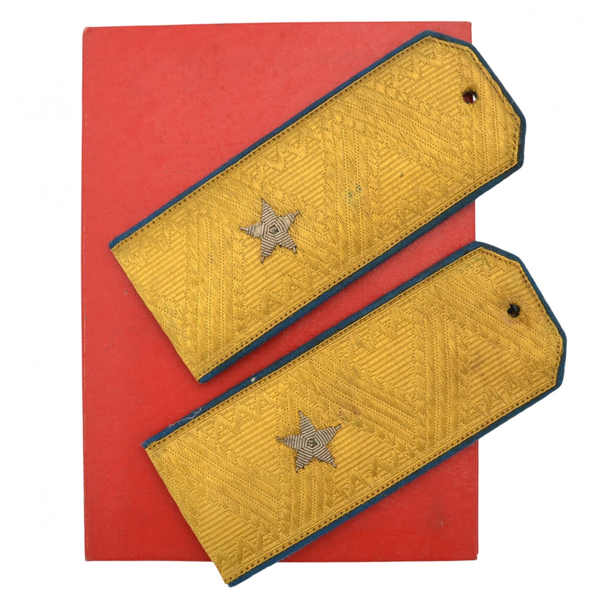 Everyday shoulder straps of Major General of the Red Army Air Force Udonin I.D. sample of 1943