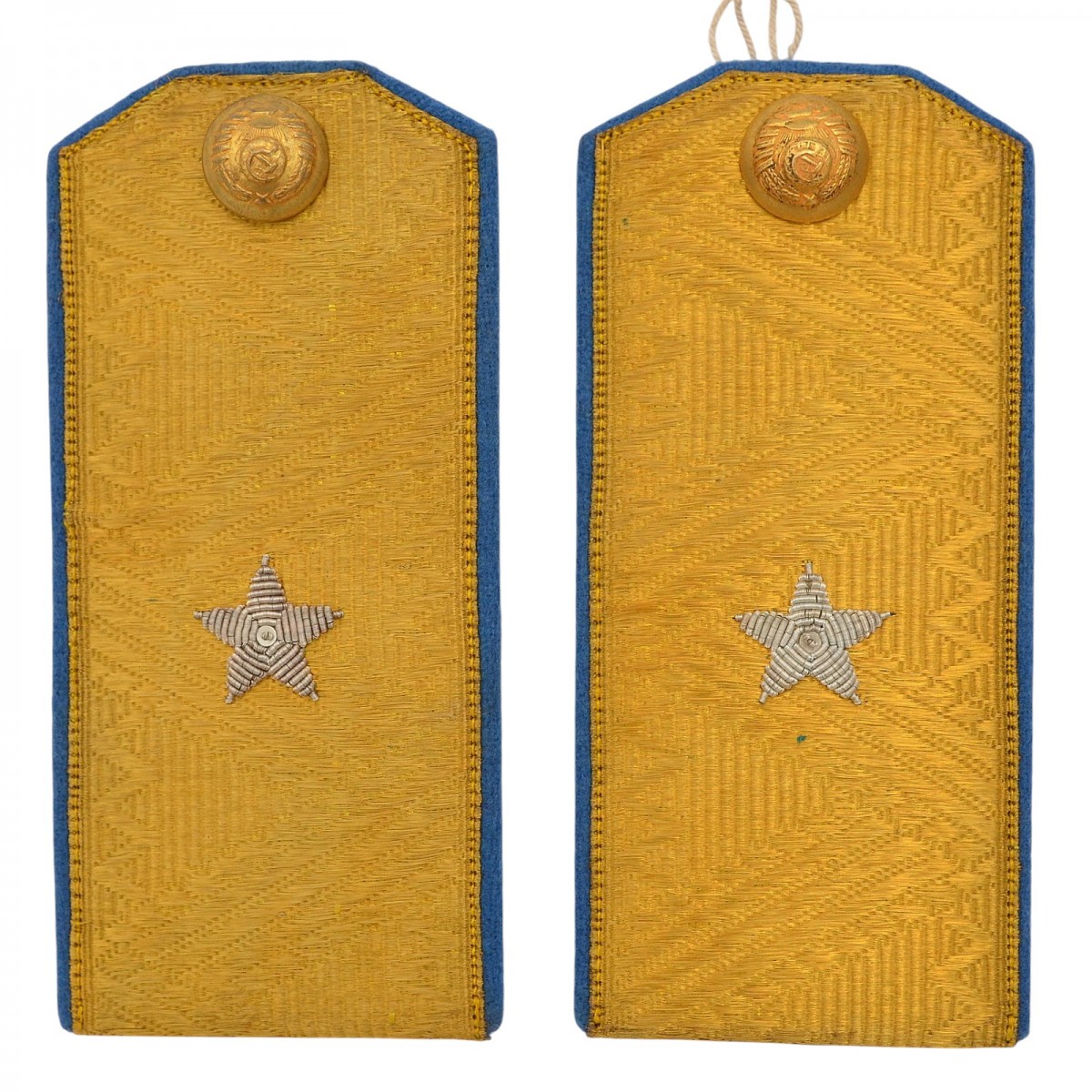 The everyday shoulder straps of the Major General of the Red Army Air Force in 1943 in luxury condition