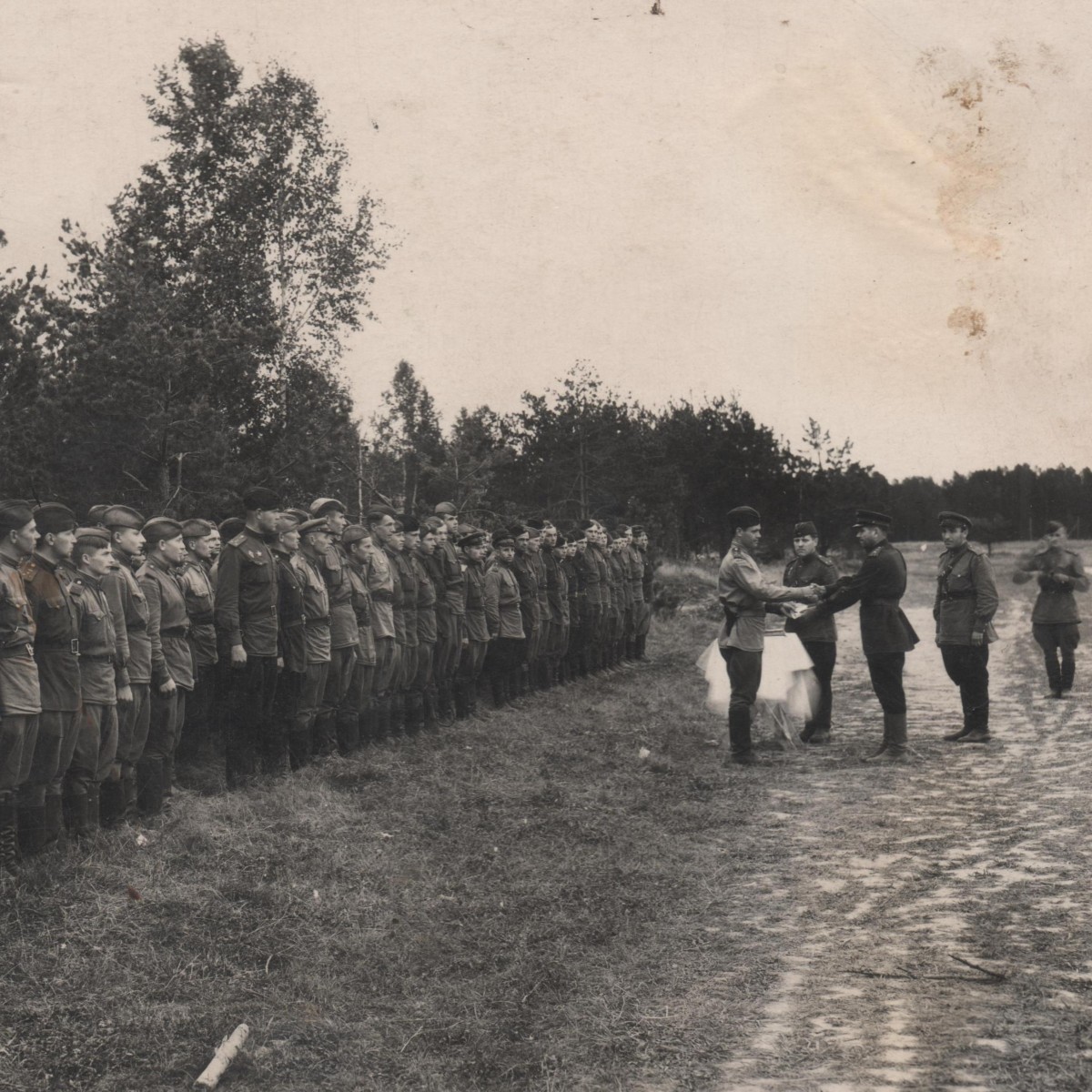 Photo of the award ceremony for officers of the 123rd guards Bomber Yartsevsky Aviation Regiment 