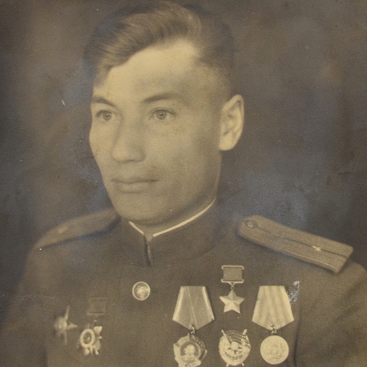 Photo of Junior Lieutenant of the Red Army Air Force S.Ya. Filchenkov, Hero of the Soviet Union, with an autograph