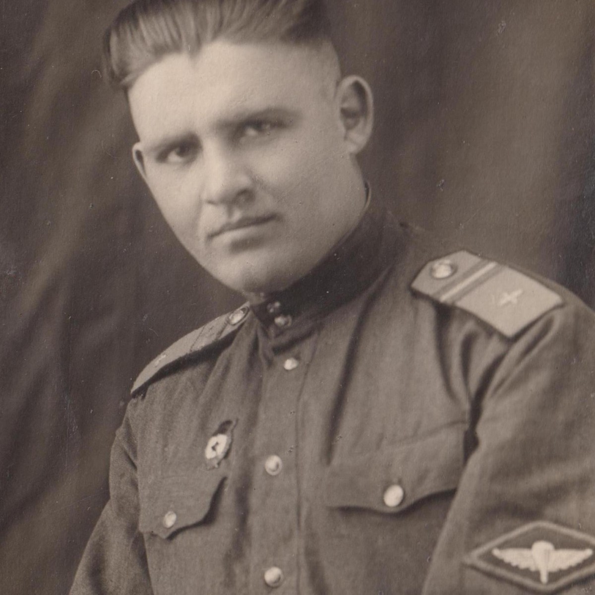 Portrait photo of Airborne Sergeant N. Chumachev 