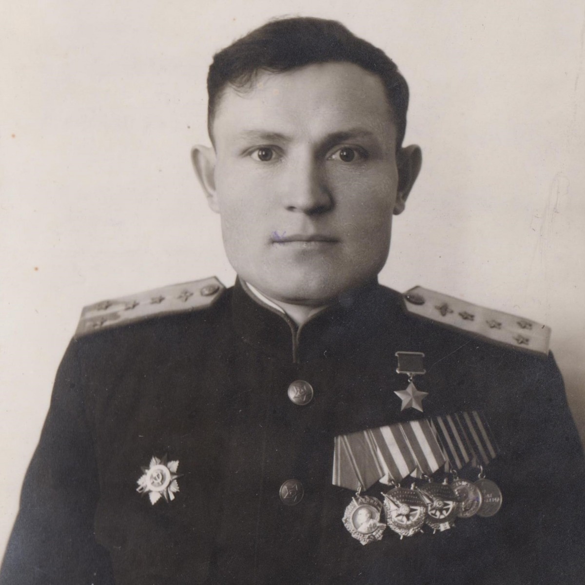 Photo of Red Army Air Force Captain Orlov Ya.N. – Hero of the Soviet Union