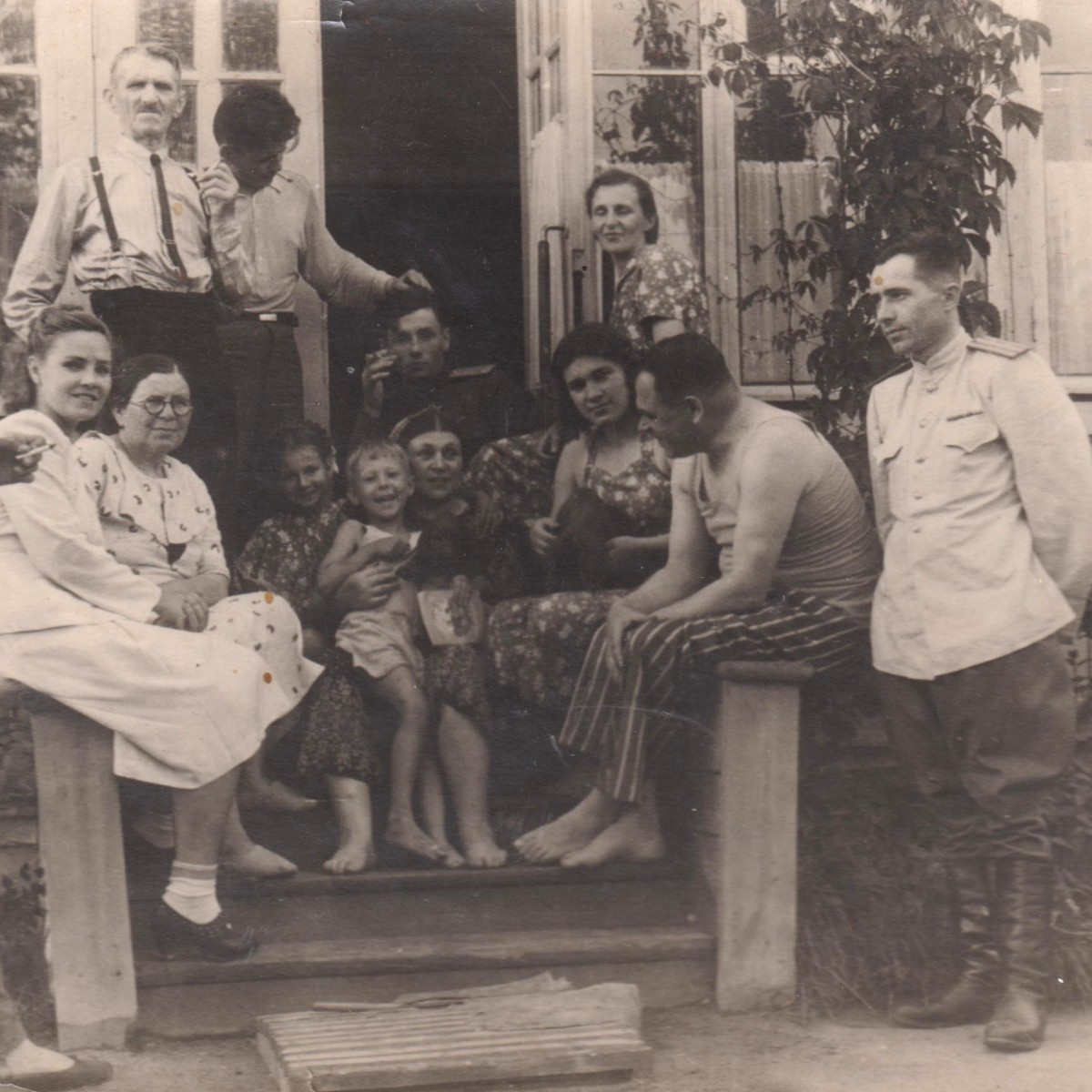 Photo of Marshal of Aviation F. Falaleev with his household and orderlies