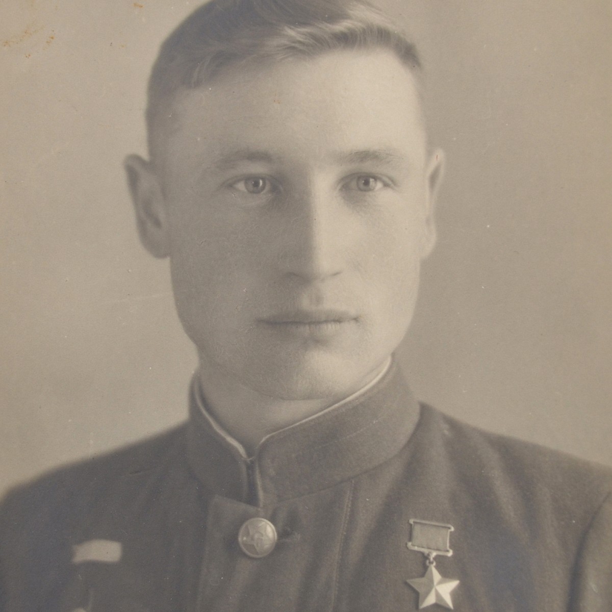 Photo of pilot Nikitenko N.M.– Hero of the Soviet Union