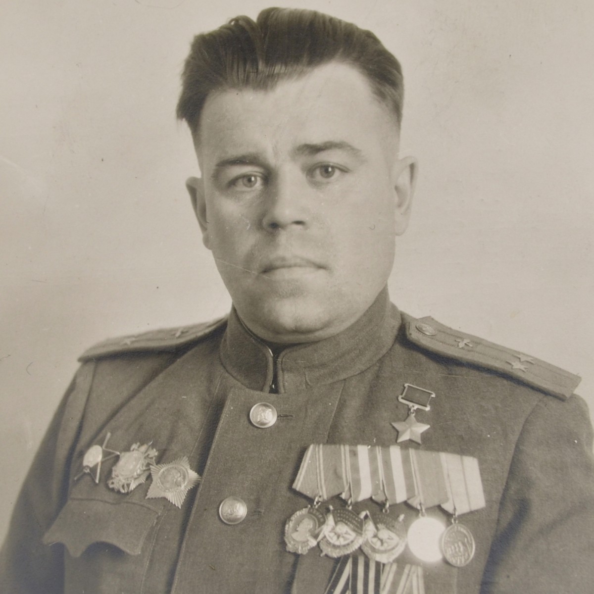 Photo of Air Force Lieutenant Colonel M.F. Ryabchevsky– Hero of the Soviet Union