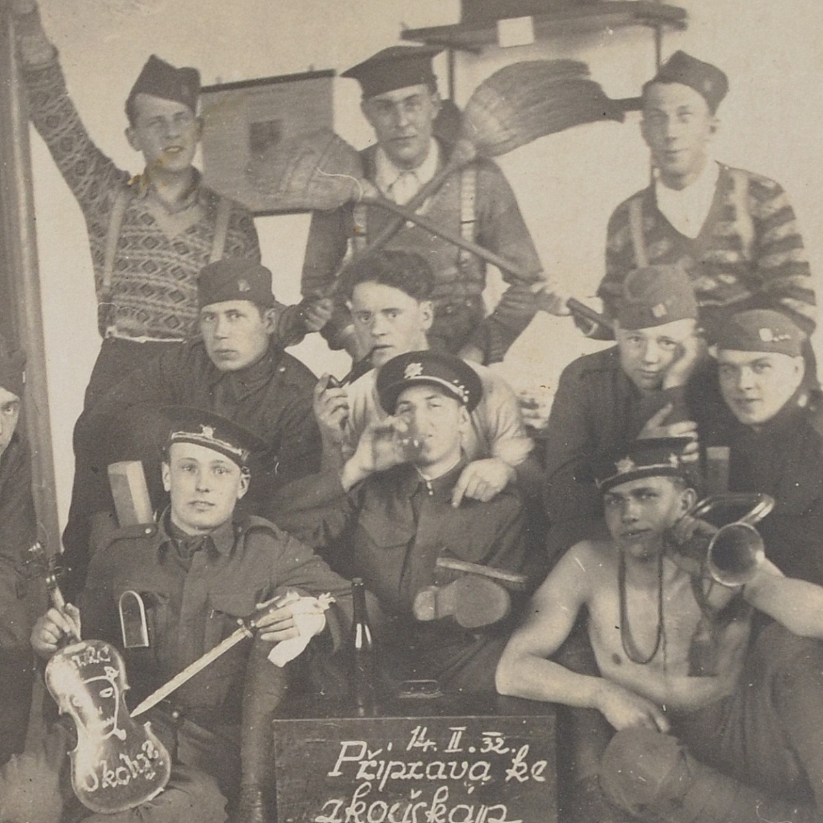 Photo of students of the Czechoslovak school of non-commissioned officers, 1932.