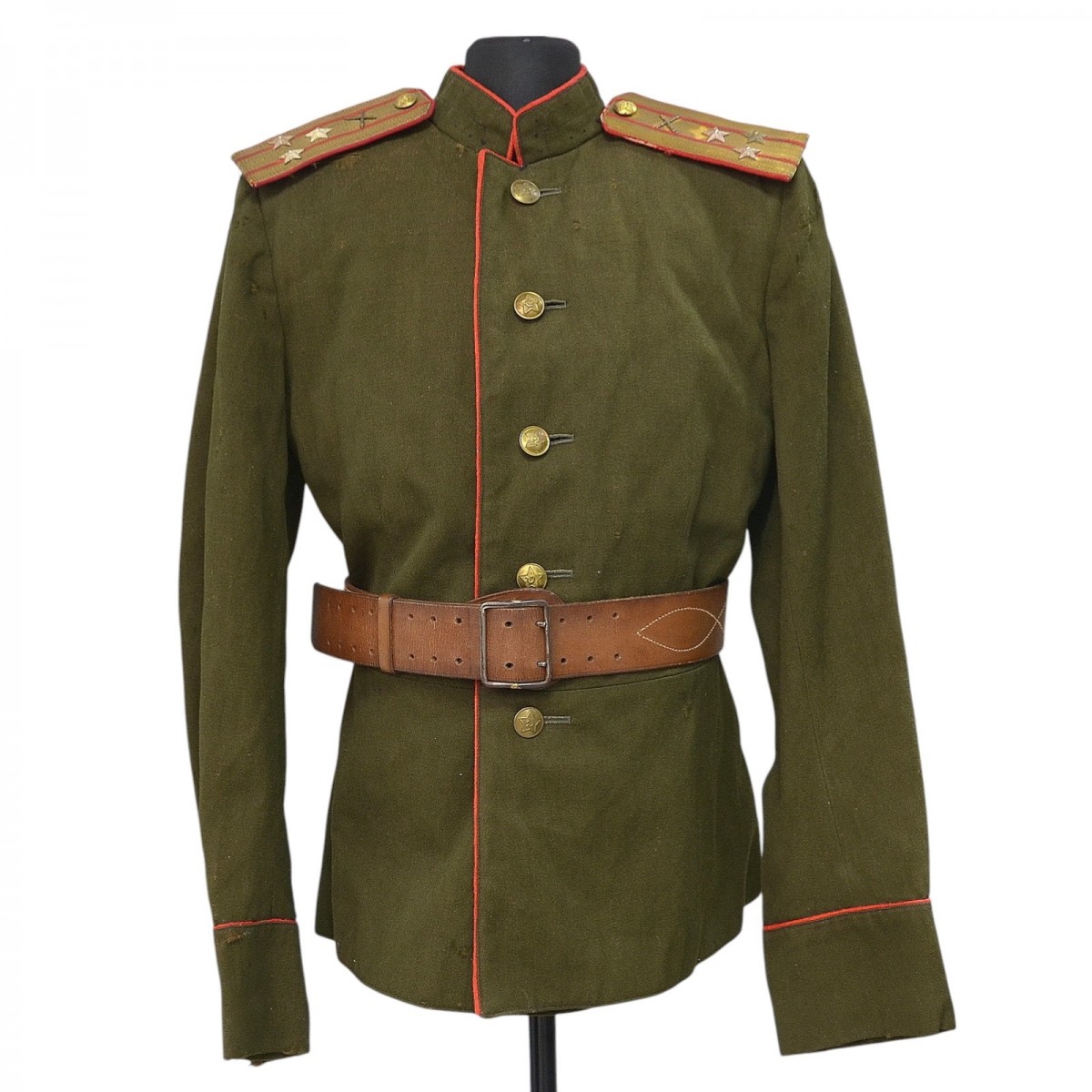 The ceremonial tunic of the colonel of the SA artillery, model 1943