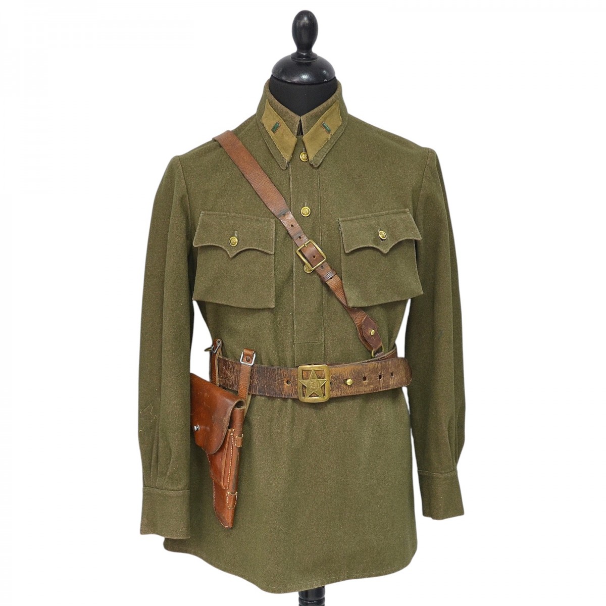 The tunic of the captain of the Red Army in 1941