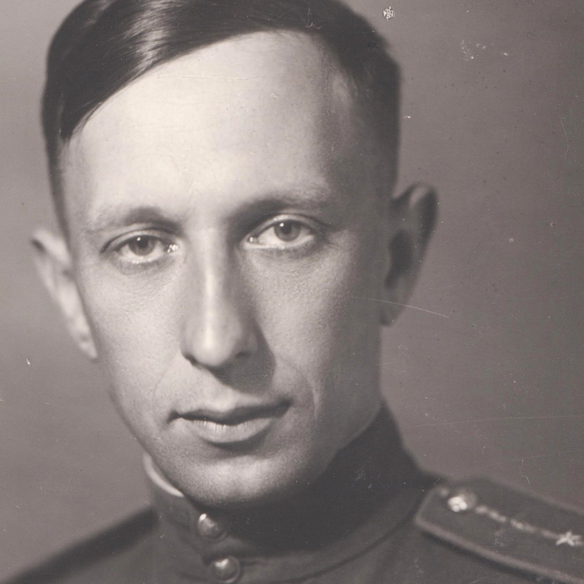 Photo of Red Army Air Force Captain V.N. Osipov, twice Hero of the Soviet Union, TASS