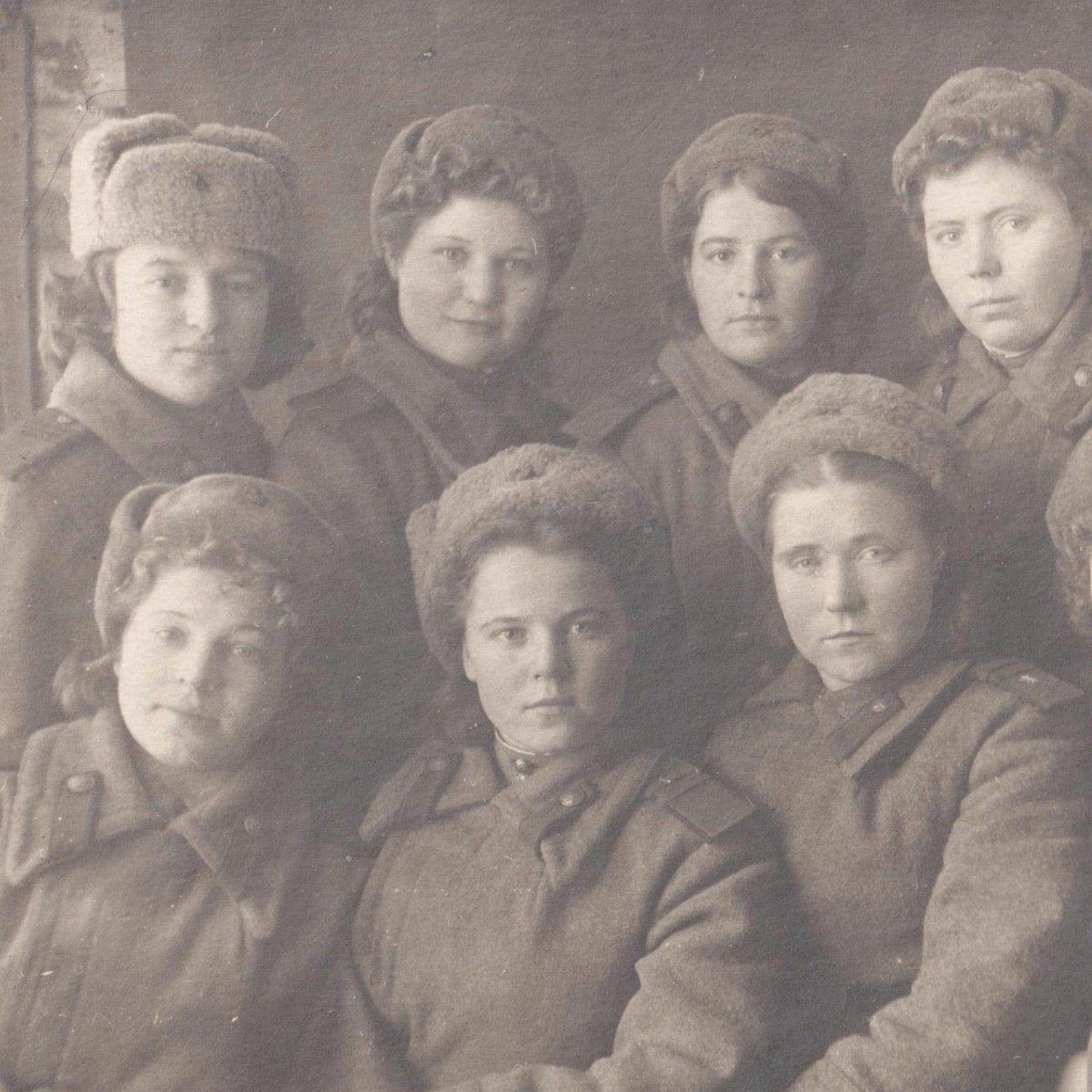Photos of female soldiers of the field hospital, 1944