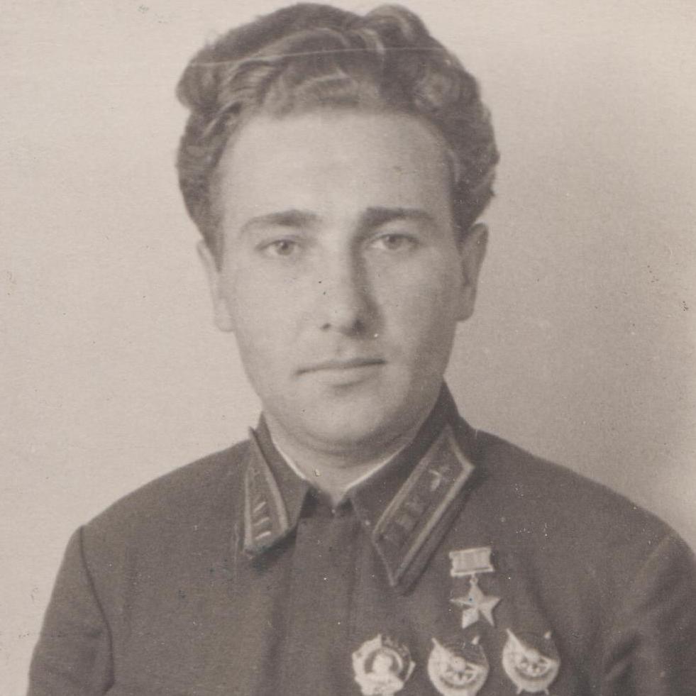 Photo of the Hero of the Soviet Union, who made an aerial ram three times, A.S. Khlobystov