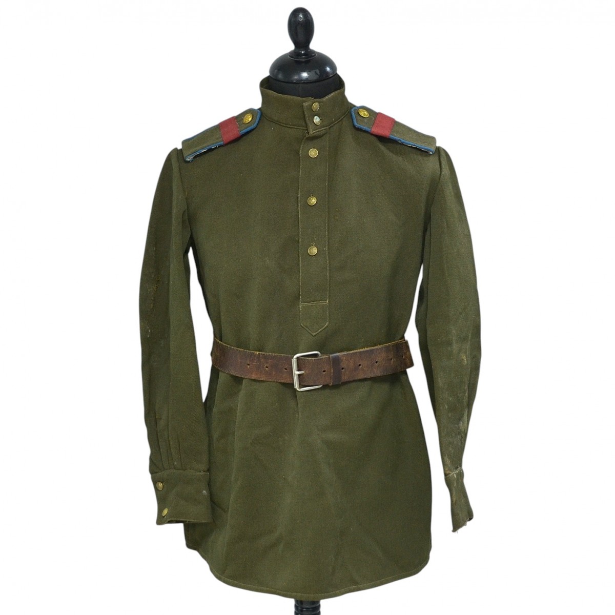 The tunic of the senior sergeant of the Red Army Air Force, mod. 1943, the so-called. "without a pocket"