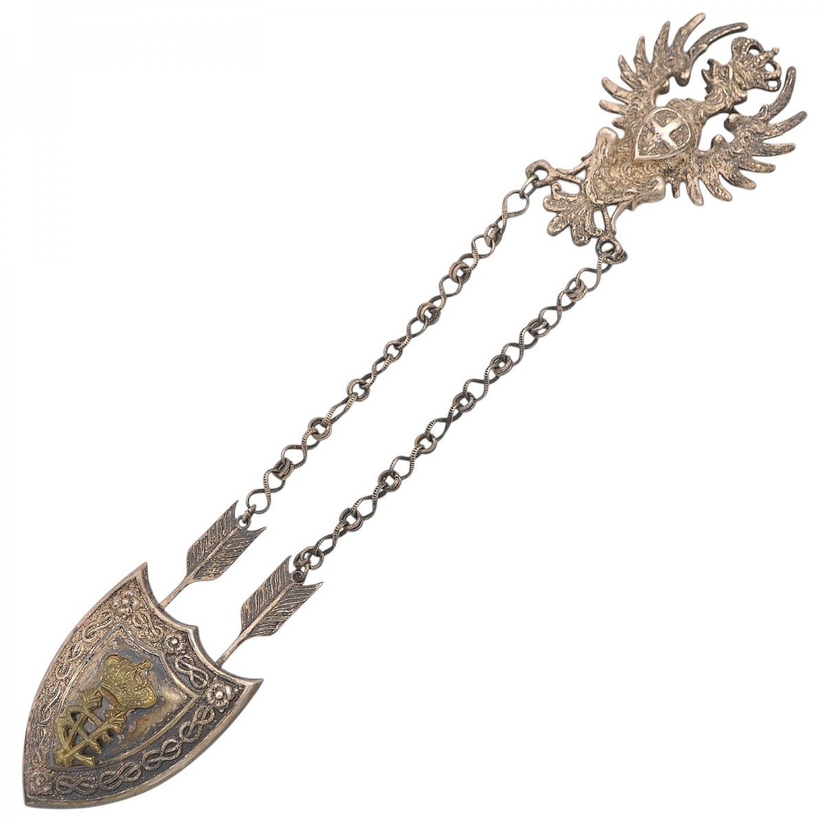 Pendant on the ceremonial baldric with the monogram of King Victor Immanuel III of Italy