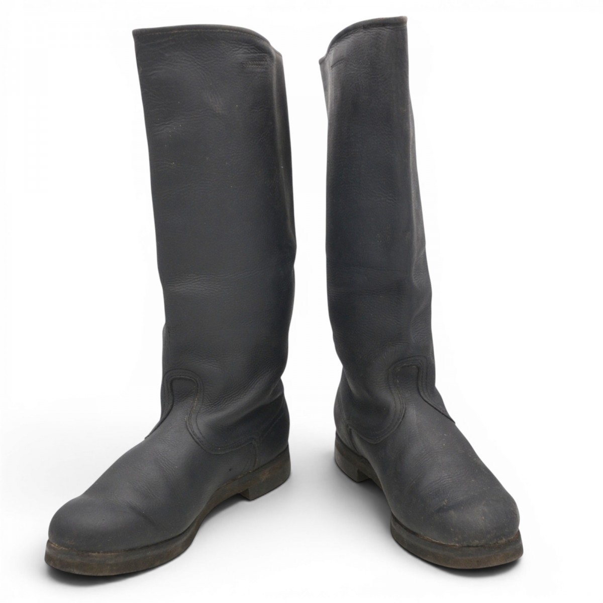 Boots of the SA officers according to TU 1973