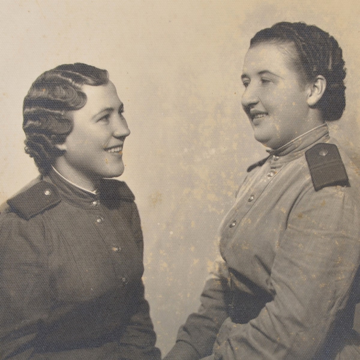Photos of ordinary girls of the Red Army communications service, 1945