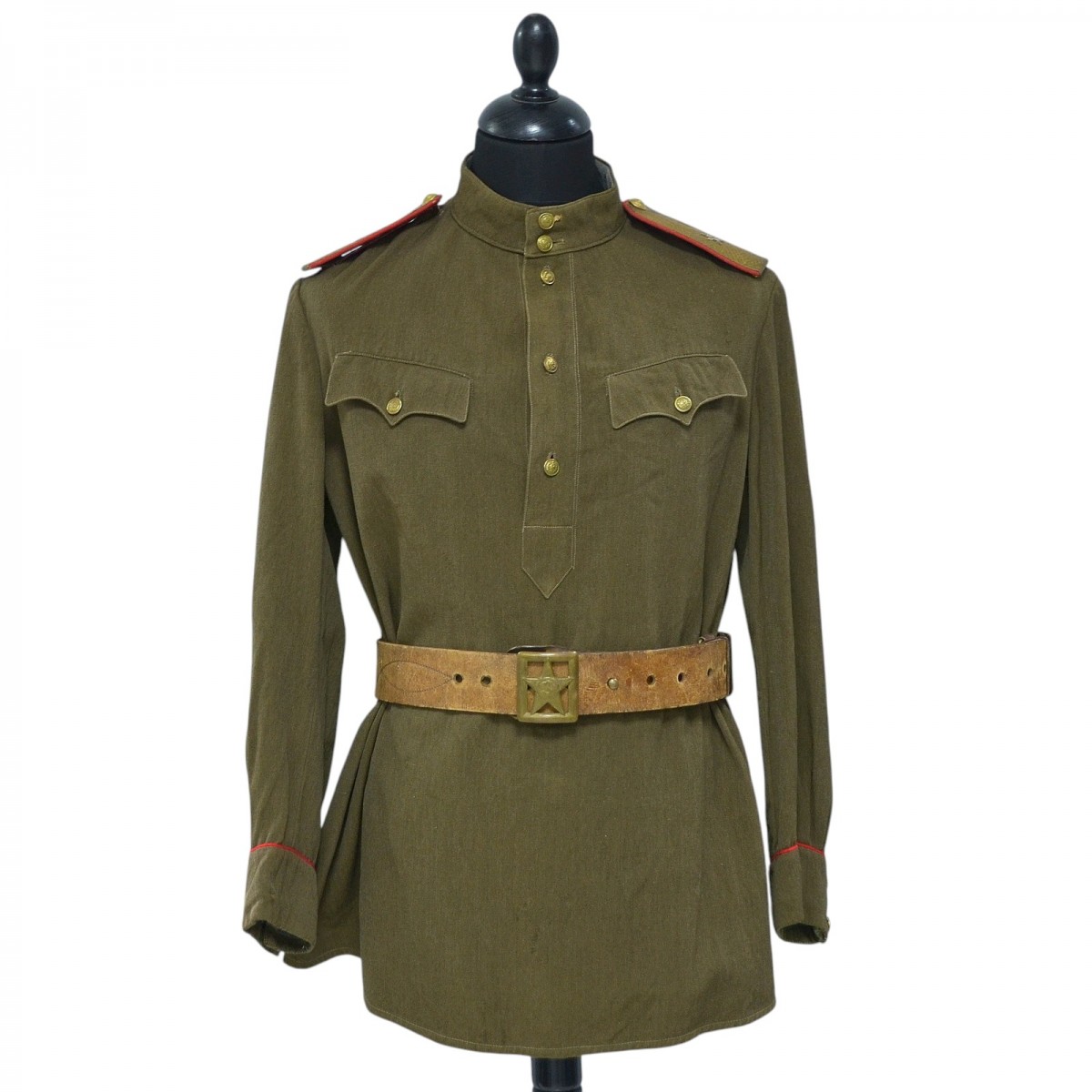 The tunic of the Major General of the Red Army in 1943